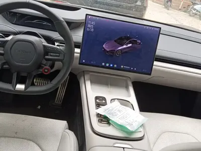 Xiaomi SU7