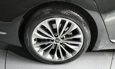 Kia K9