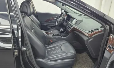 Hyundai Aslan