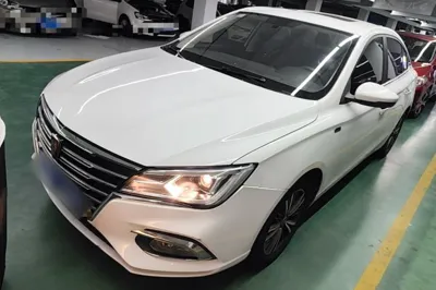 Roewe i5