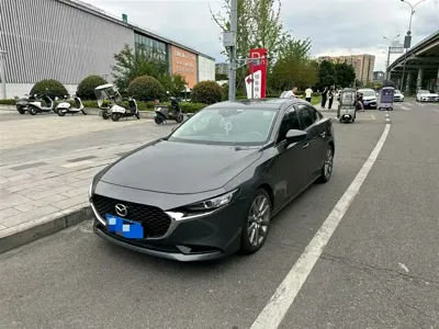 Mazda 3 Axela