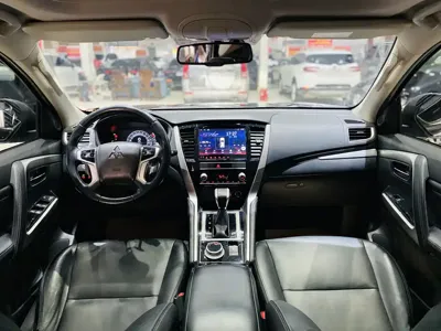 Mitsubishi Pajero Sport (Import)