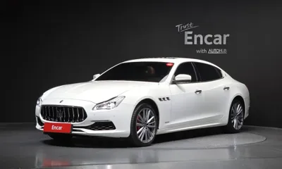 Maserati Quattroporte