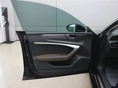 Audi A7L