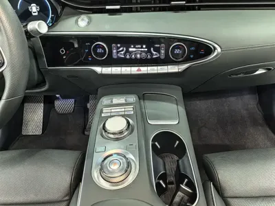 Genesis 捷尼赛思纯电GV70