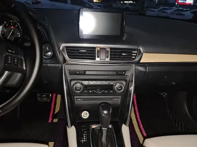Mazda CX-4