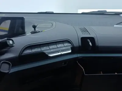 Baojun E300