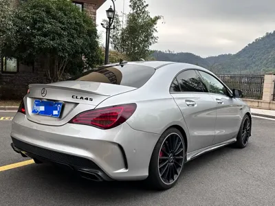 Mercedes-Benz CLA AMG