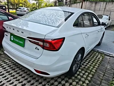 Roewe i5