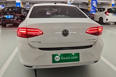 Volkswagen Lamando