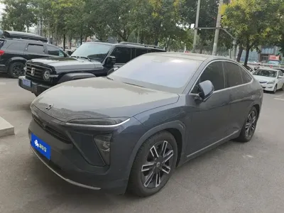 Nio EC6