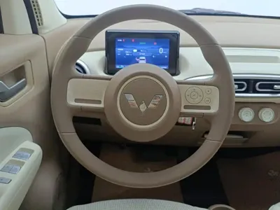 Wuling MINIEV