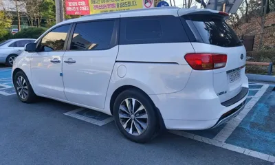 Kia Canival