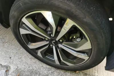 Wuling Asta