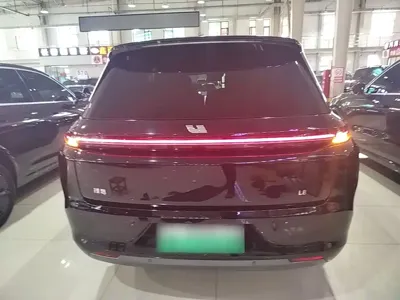 Li Auto Li L8