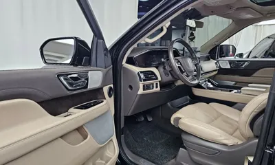 Lincoln Navigator