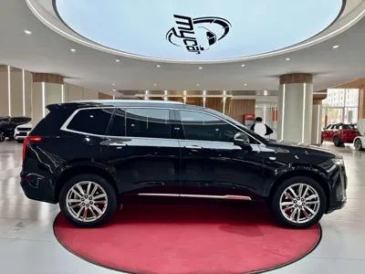 Cadillac XT6