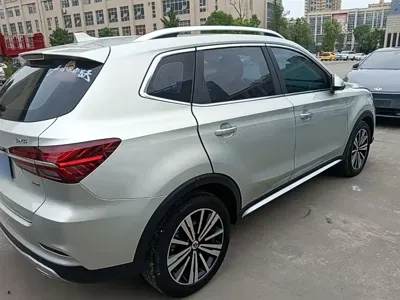 Roewe RX5