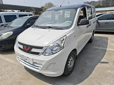 Wuling Rongguang V