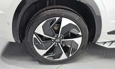 Renault-KoreaSamsung Grand Koleos