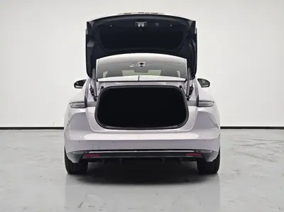 Nio ET5