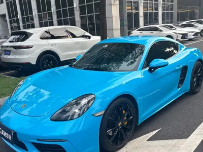 Porsche 718