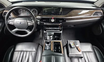 Genesis EQ900