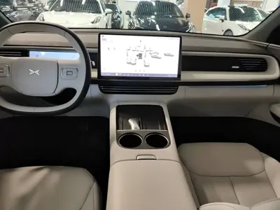 Xpeng G6