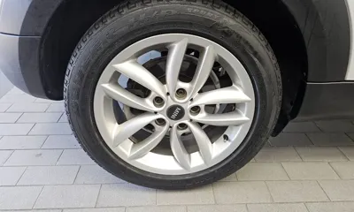 MINI Paceman