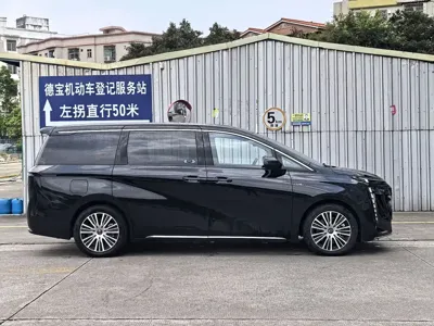 GAC Motor 传祺E8 PHEV