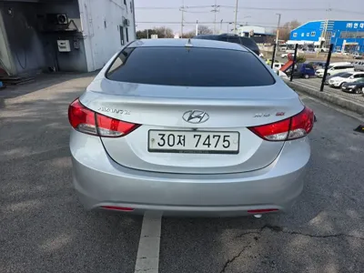 Hyundai Avante