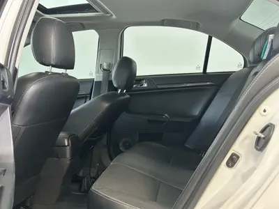 Mitsubishi Lancer EX