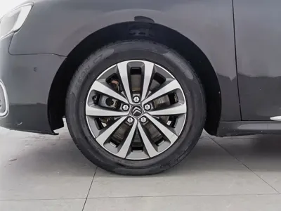 Citroen C6