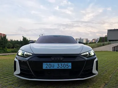 Audi e-tron GT