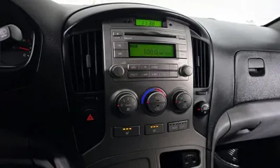 Hyundai Starex