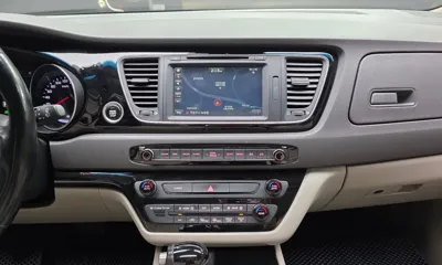 Kia Canival