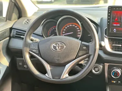 Toyota Yaris L