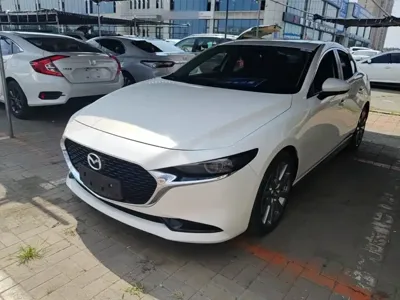 Mazda 3 Axela