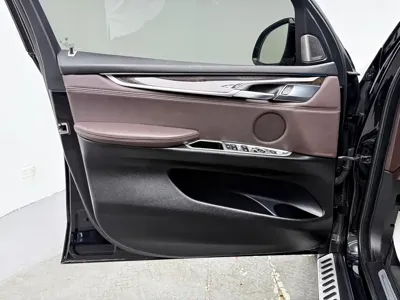 BMW X5 (Import)