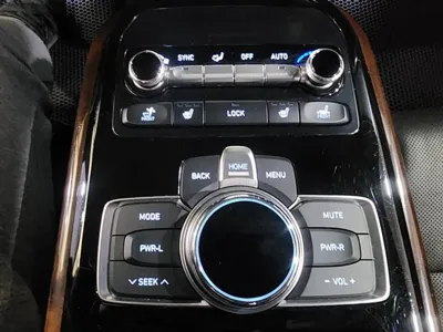 Genesis EQ900