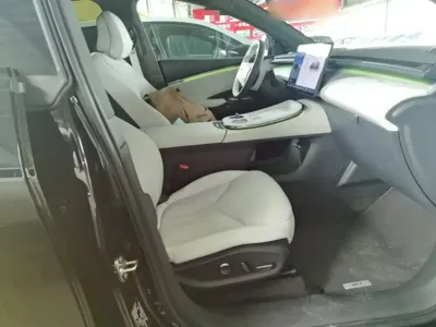 Xpeng 小鹏G7