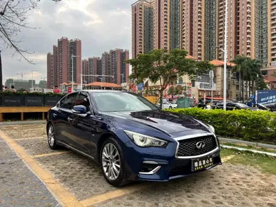 Infiniti Q50L