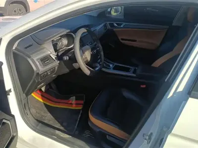 Geely Emgrand GL