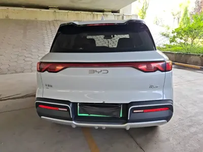 BYD Yuan Up