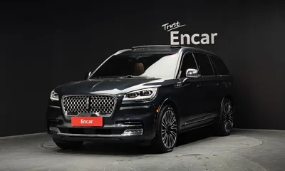 Lincoln Aviator