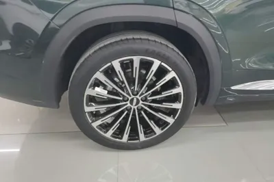 Geely Auto Monjaro L