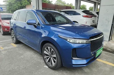 Li Auto ONE