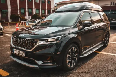Kia Canival