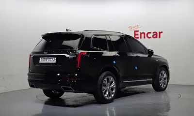 Cadillac XT6