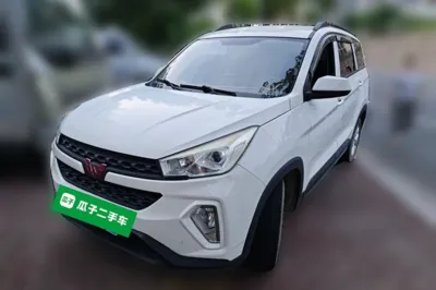 Wuling Hongguang S3